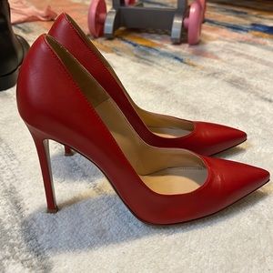 selling leather heels in red Gianvito Rossi, size 36 european size.